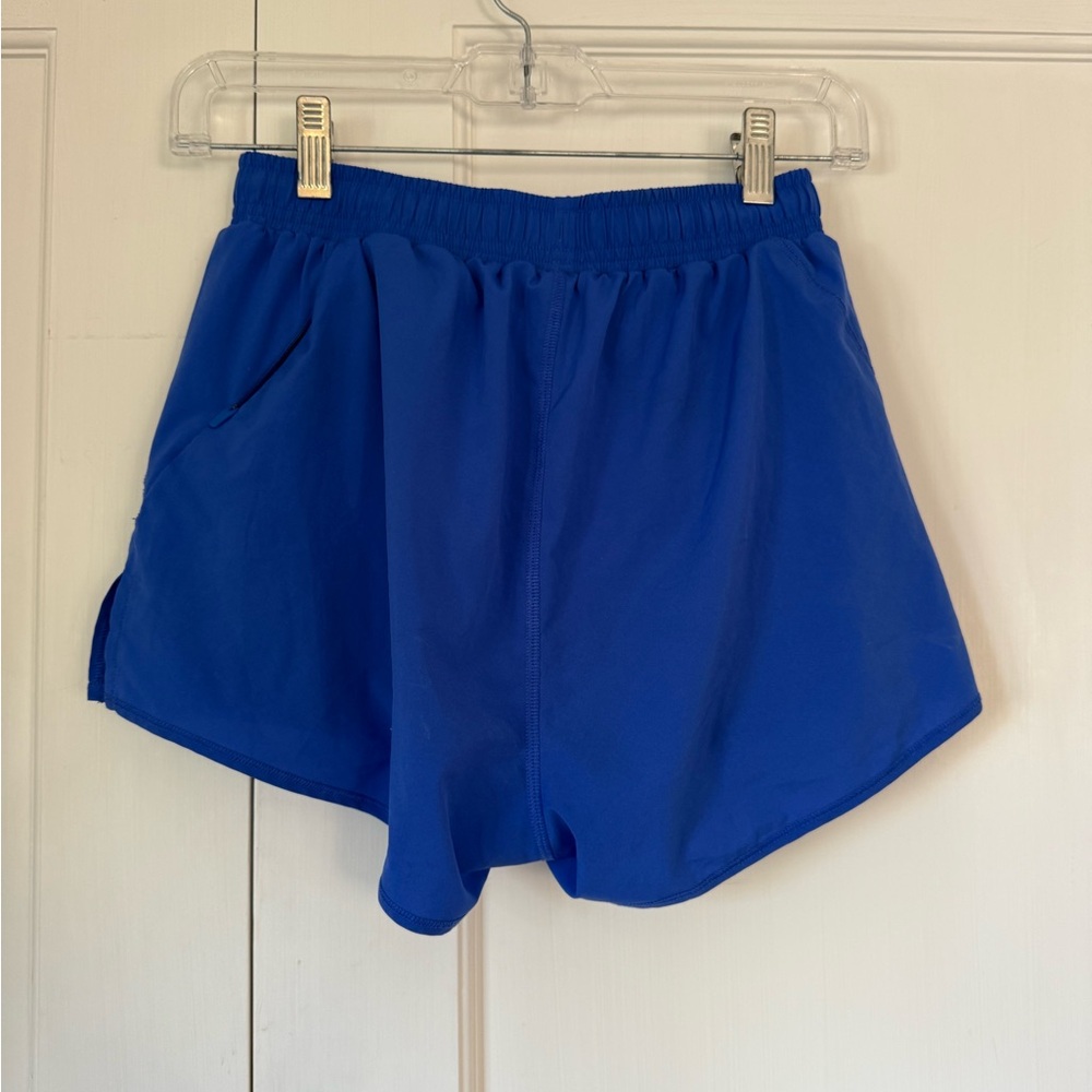 ALO Yoga Women's Vibrant Blue Athletic Shorts - Picture 2 of 5